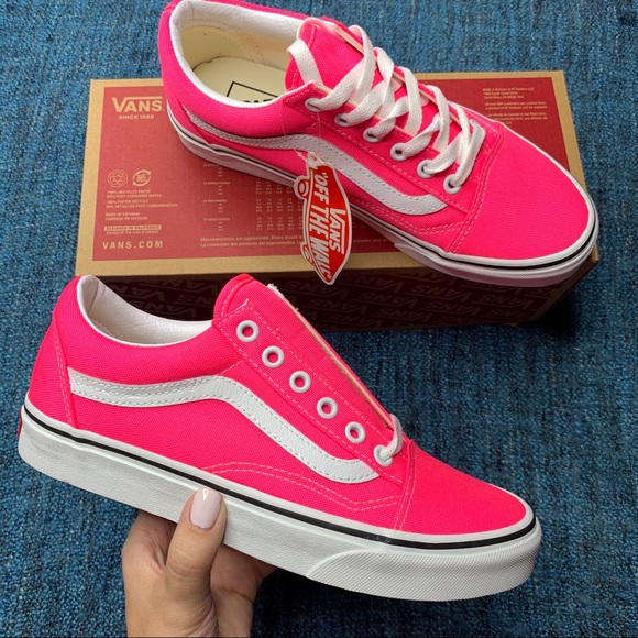 neon knockout pink vans